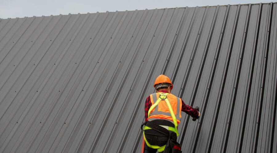 Professional metal roof installation services in Crescent City, IL